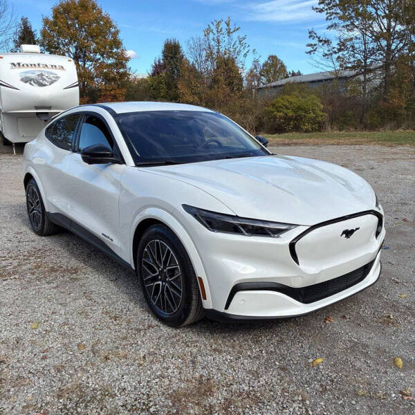 2025 Ford Mustang Mach-E Premium