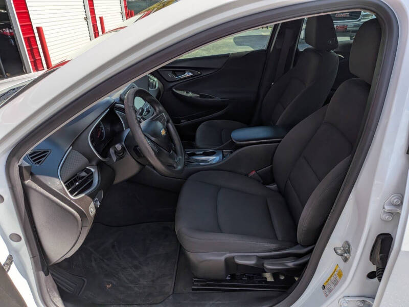 2018 Chevrolet Malibu LS