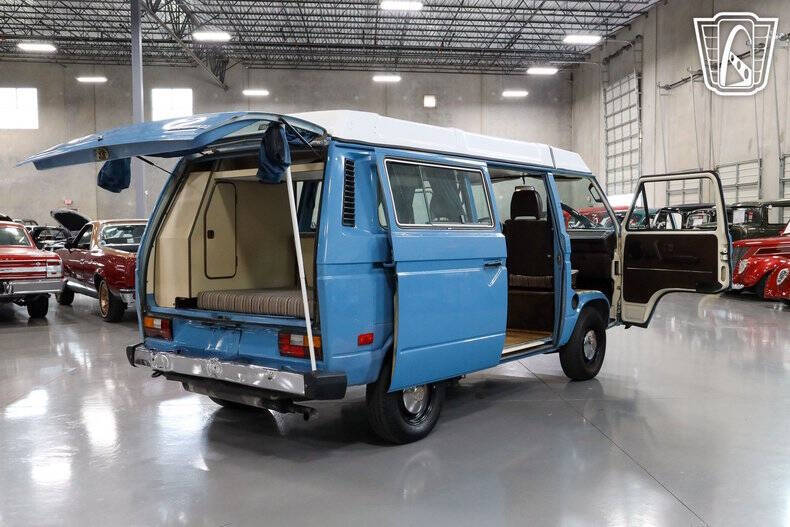 1982 Volkswagen Vanagon Camper
