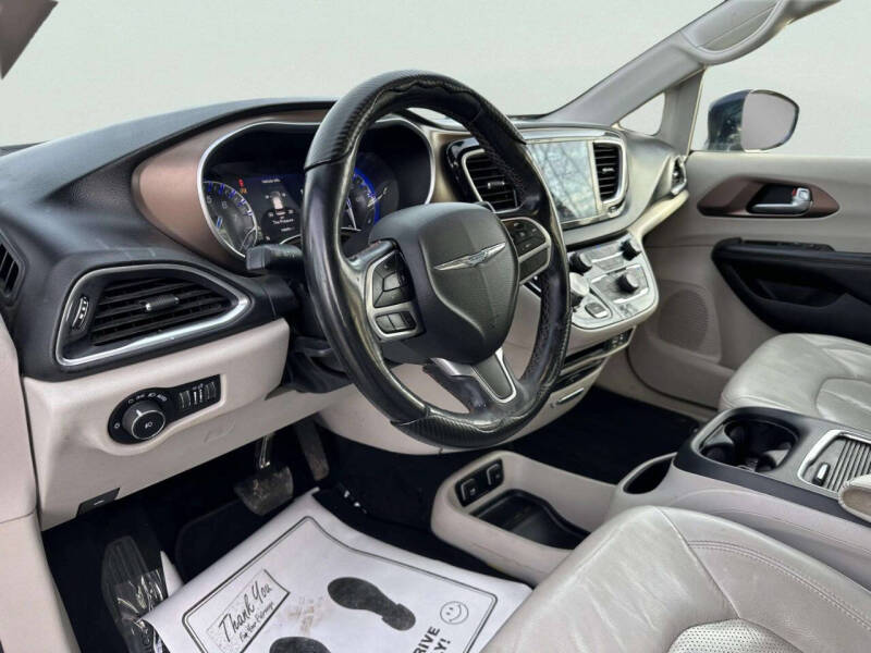 2018 Chrysler Pacifica Touring L Plus