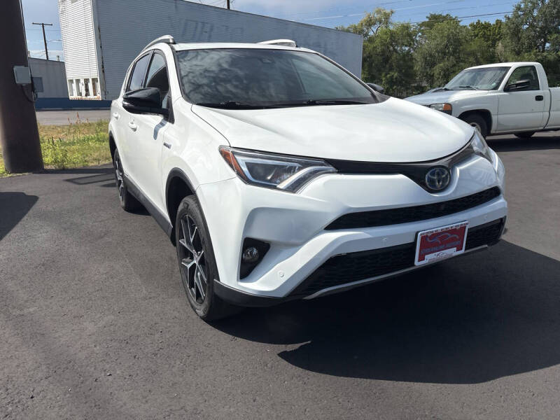 2017 Toyota RAV4 Hybrid SE