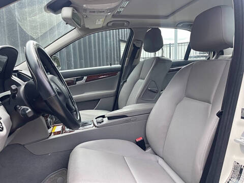 2008 Mercedes-Benz C-Class