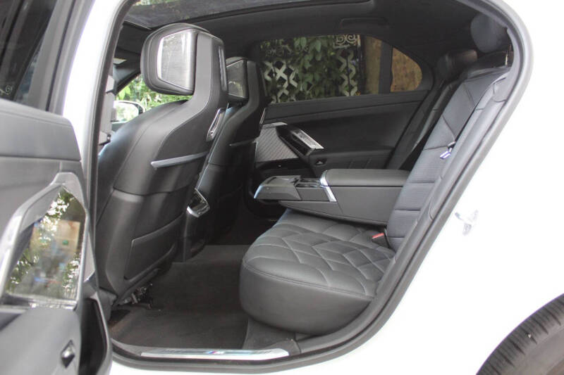 2024 BMW 7 Series 740i xDrive