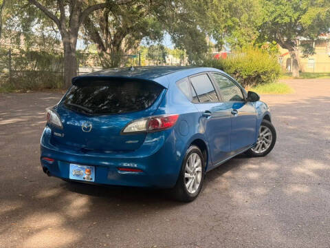 2012 Mazda MAZDA3 i Touring
