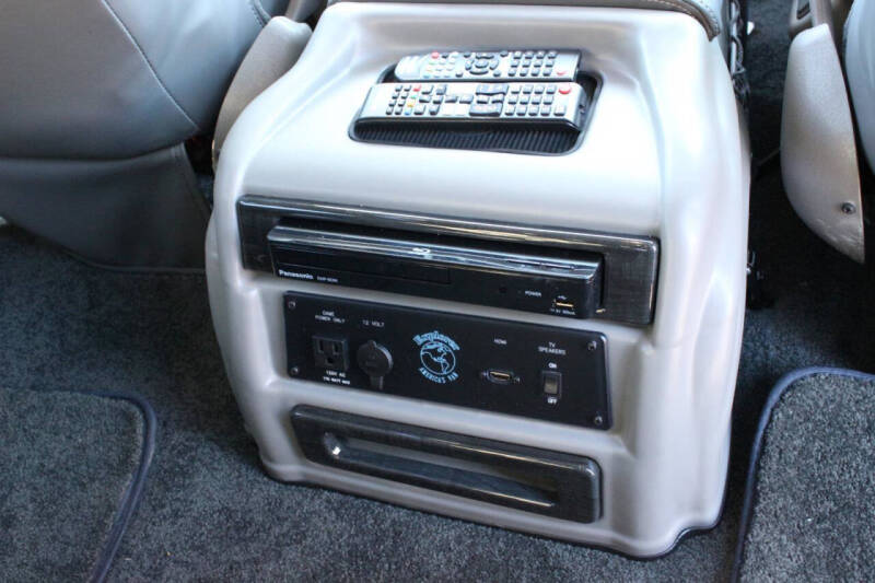 2025 Chevrolet Express 2500