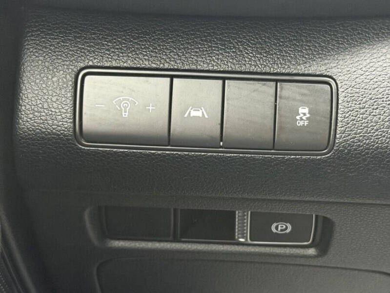 2021 Hyundai Santa Fe SE