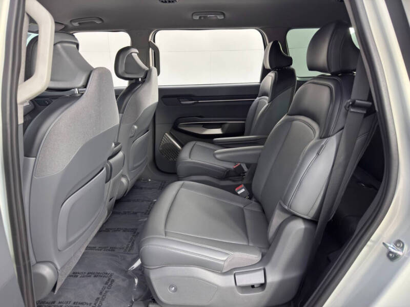 2024 Kia EV9 Light Long Range