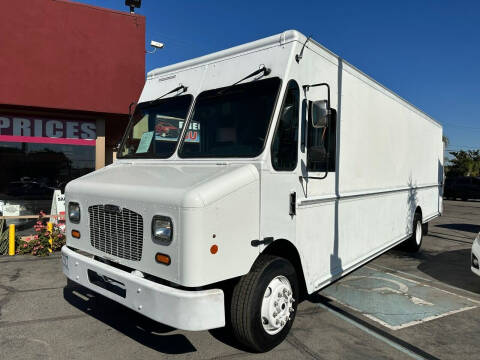 2011 Freightliner MT55 Chassis