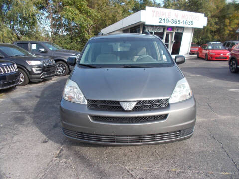 2004 Toyota Sienna LE 7 Passenger