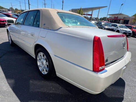 2009 Cadillac DTS