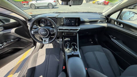 2023 Kia K5 LXS