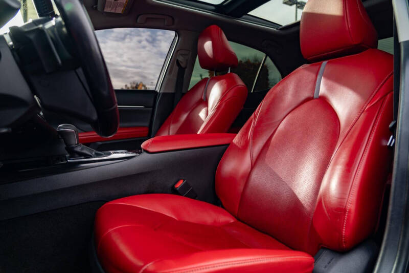 2019 Toyota Camry XSE V6