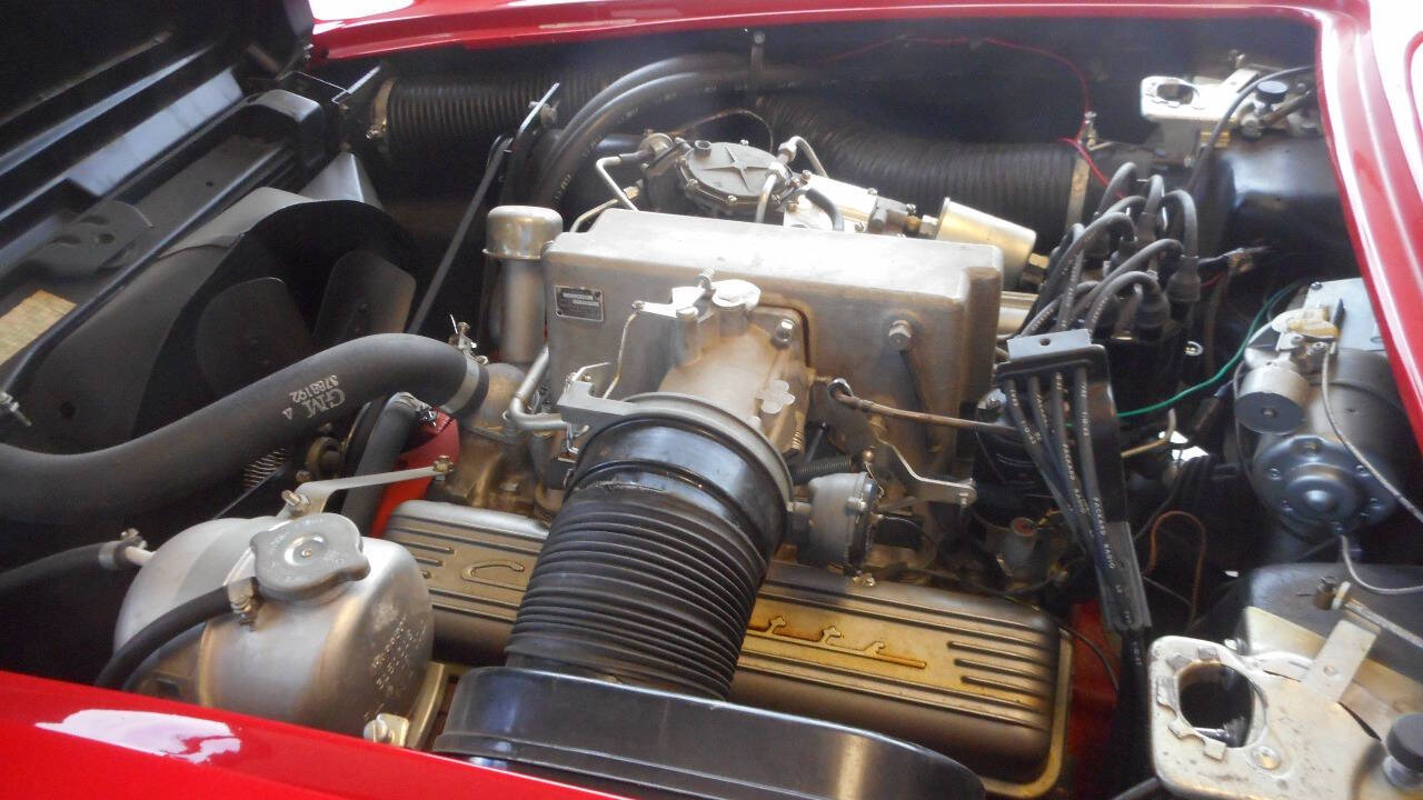 1962 Chevrolet Corvette 21