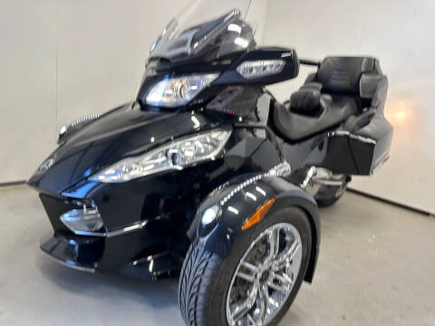 2011 Can-Am Spyder RT-S SE5