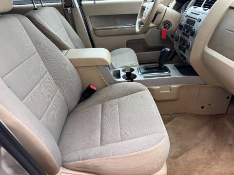 2011 Ford Escape XLT