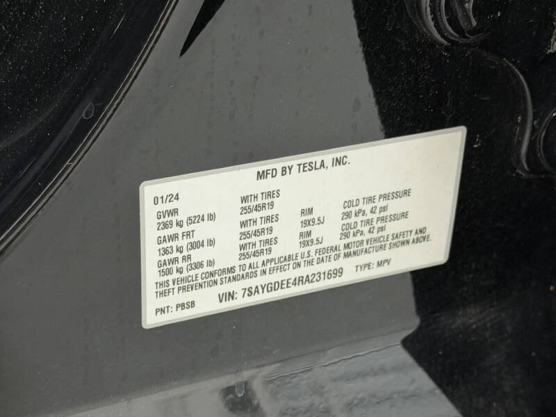 2024 Tesla Model Y Long Range