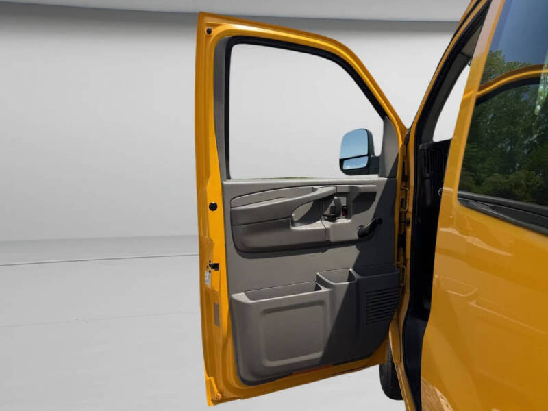 2012 GMC Savana 2500