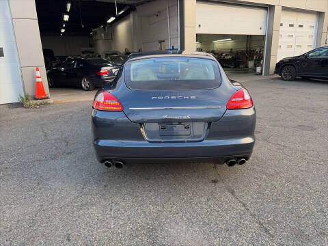 2012 Porsche Panamera 4S