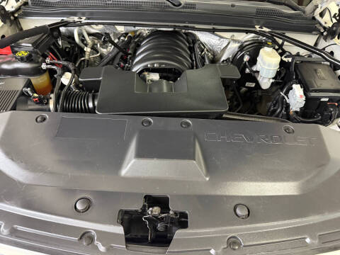 2015 Chevrolet Suburban LTZ