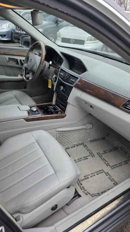 2011 Mercedes-Benz E-Class