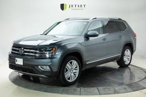 2018 Volkswagen Atlas for sale at Jetset Automotive in Cedar Rapids IA