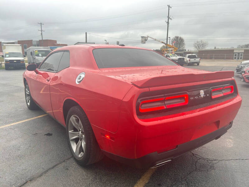 2018 Dodge Challenger SXT