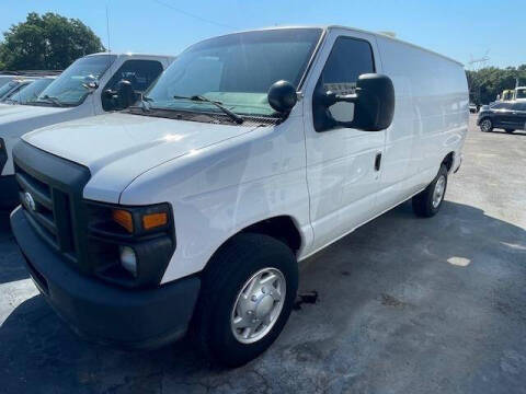 2014 Ford E-Series E-350 SD
