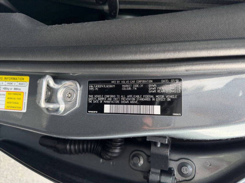 2020 Volvo S60 T5 Momentum