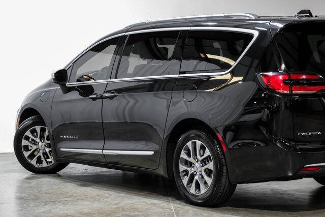 2022 Chrysler Pacifica Hybrid Pinnacle
