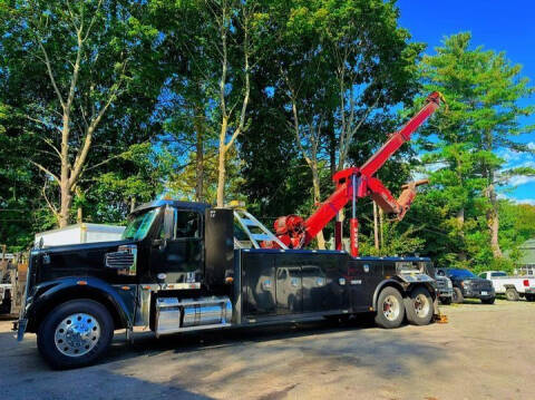 2016 Freightliner Coronado 122SD 9055 for sale at Fournier Auto and Truck Sales in Rehoboth MA