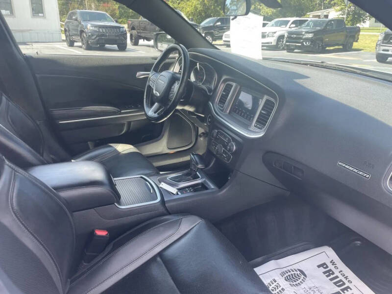 2021 Dodge Charger SXT