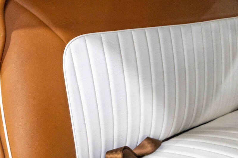1952 Chevrolet Deluxe
