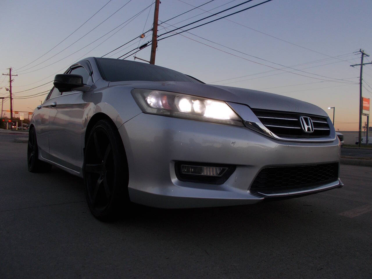 2013 Honda Accord for sale at Chachan Auto Sales in Dallas, TX