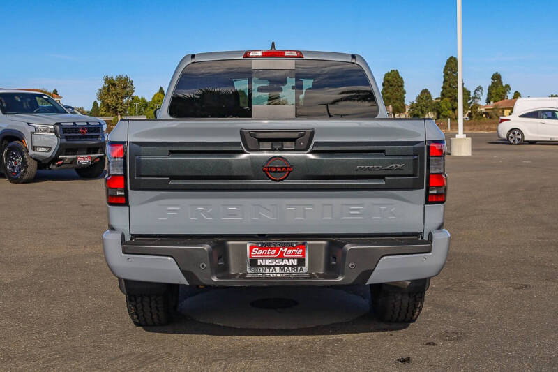 2025 Nissan Frontier PRO-4X