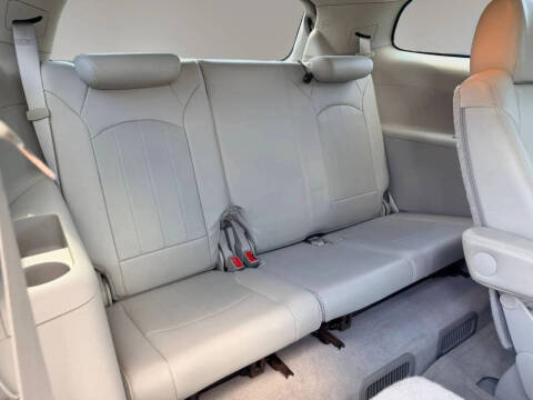 2011 Buick Enclave CXL-2