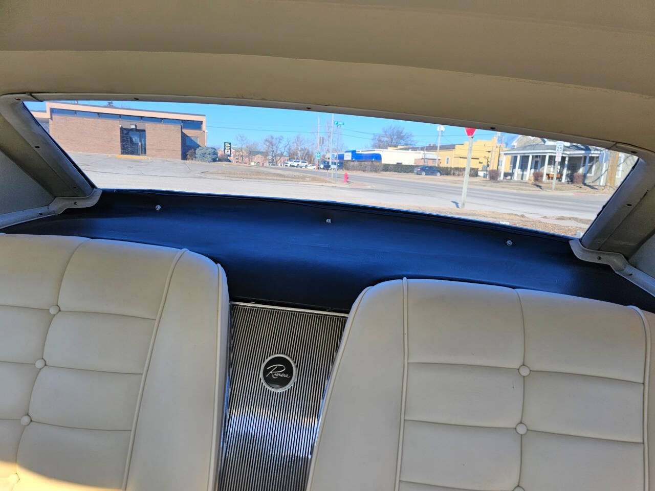 1963 Buick Riviera 176