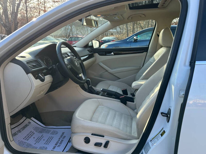 2015 Volkswagen Passat 1.8T SEL Premium