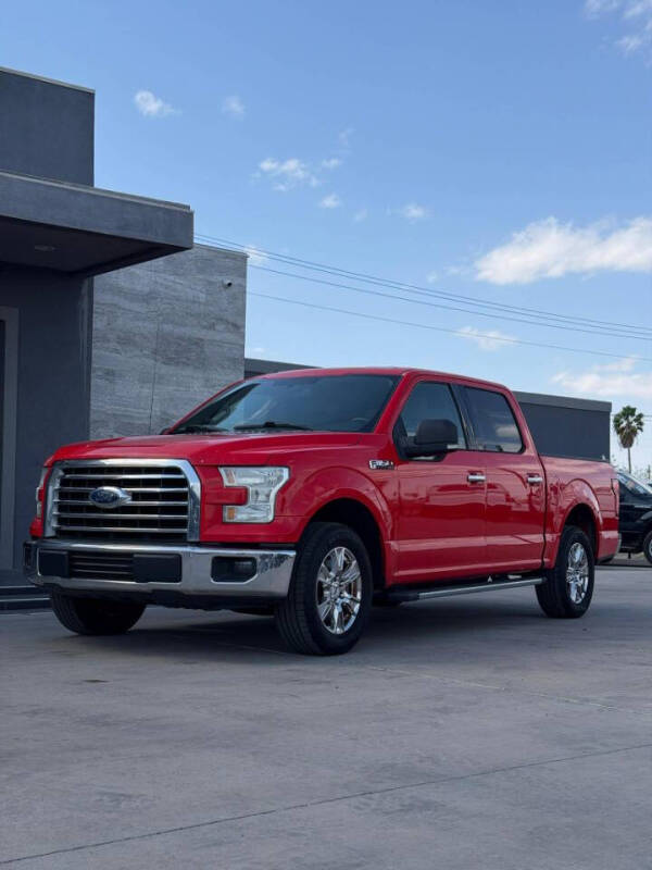 2015 Ford F-150 XLT SuperCrew 145-in's photo