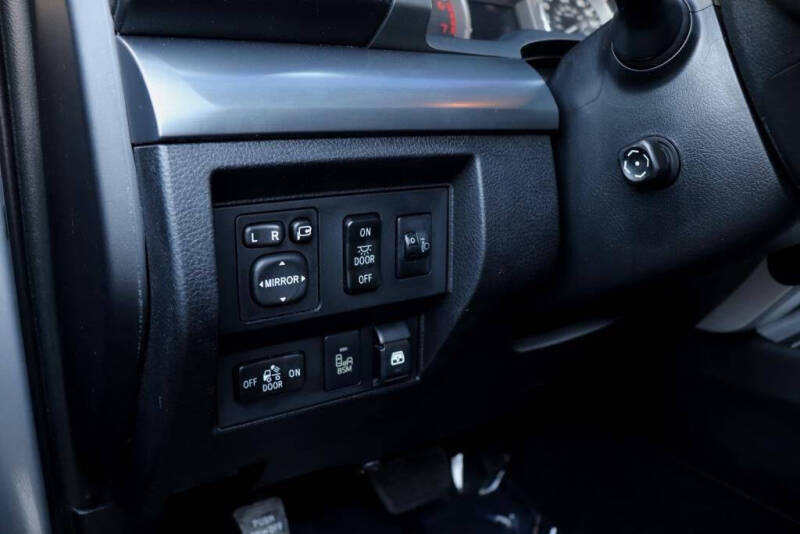 2014 Toyota Tundra Platinum