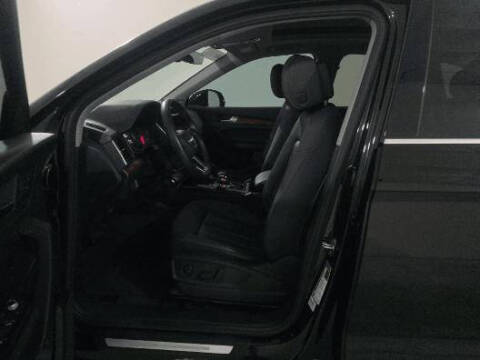 2023 Audi Q5 quattro Premium 40 TFSI