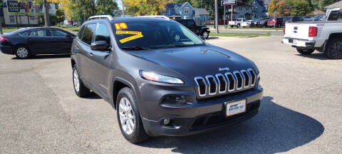 2014 Jeep Cherokee for sale at RPM Motor Company in Waterloo IA
