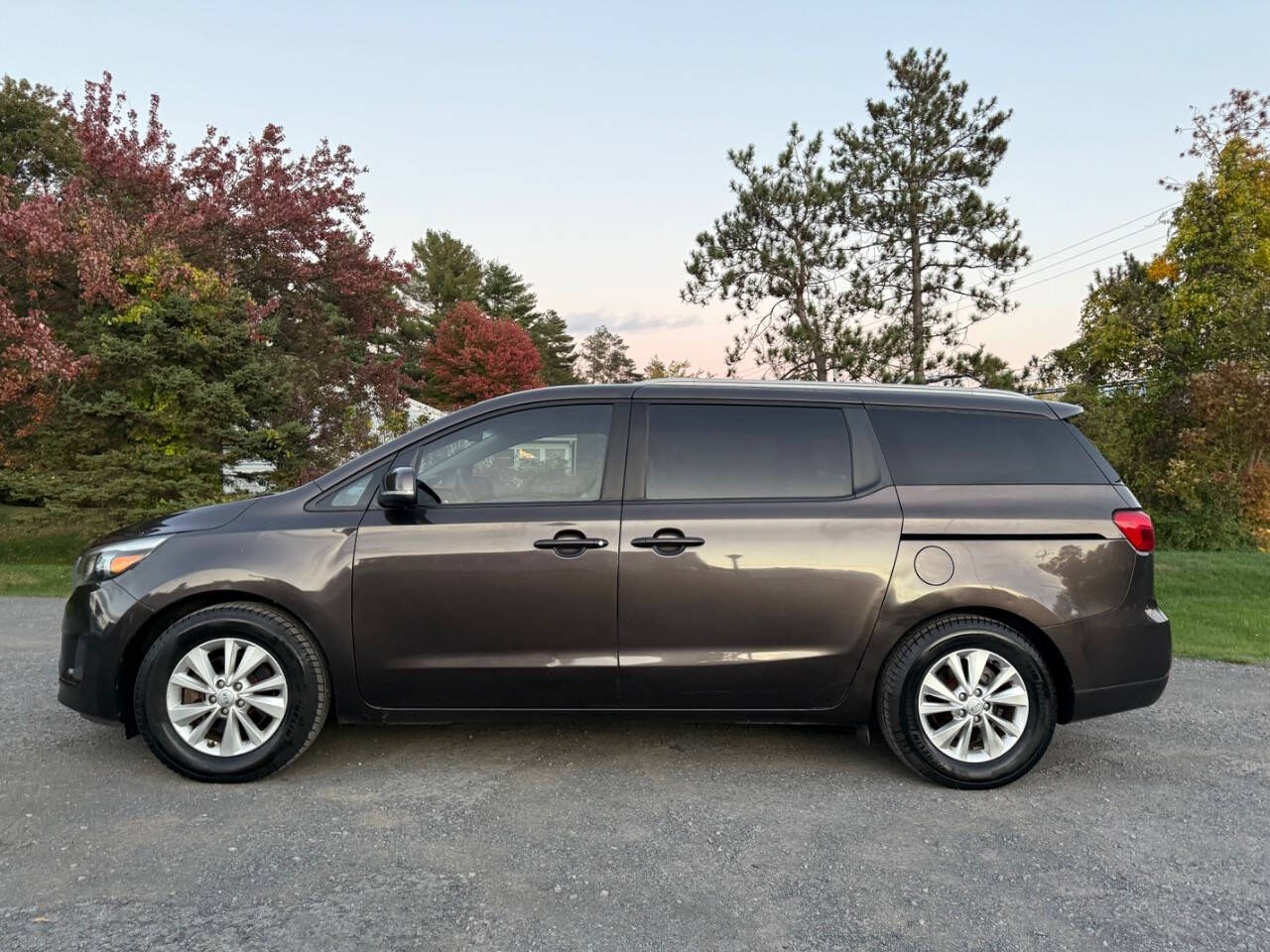 2015 Kia Sedona for sale at Town Auto Inc in Clifton Park, NY