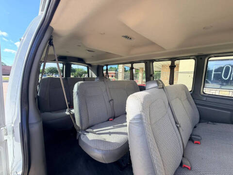 2017 Chevrolet Express LT 3500