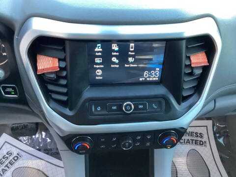 2017 GMC Acadia SLE-1