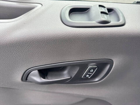 2025 Ford Transit 250