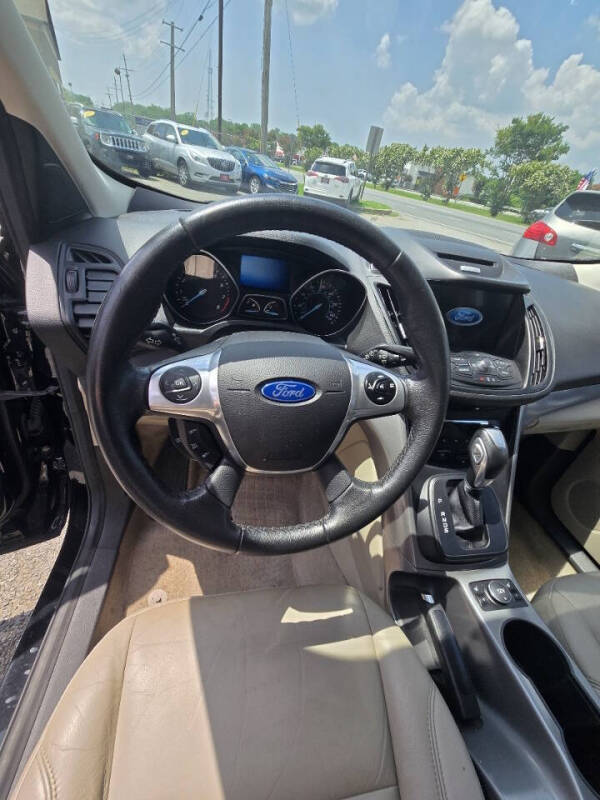 2016 Ford Escape SE