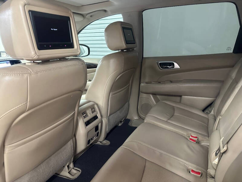 2014 Nissan Pathfinder Platinum