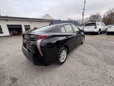2016 Toyota Prius Two