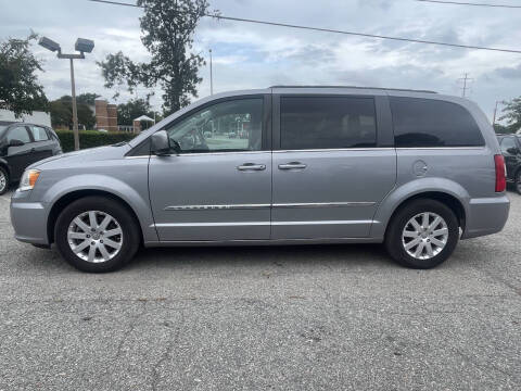 2015 Chrysler Town and Country Touring