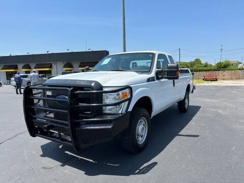 2015 Ford F-250 Super Duty for sale at J & L AUTO SALES in Tyler TX